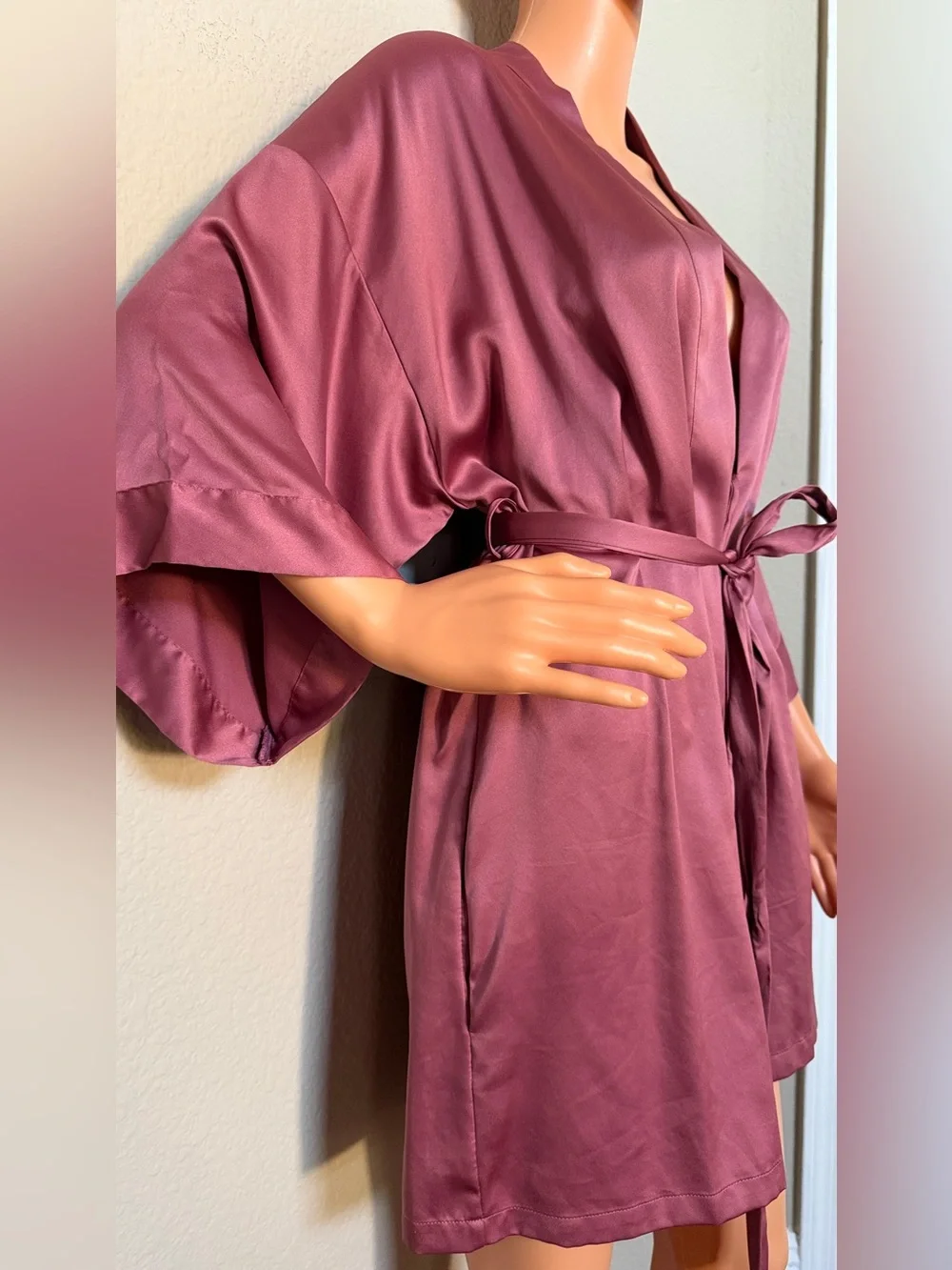 Victoria’s Secret Satin Kimono Robe XS/S Dusty Mauve Tie Waist